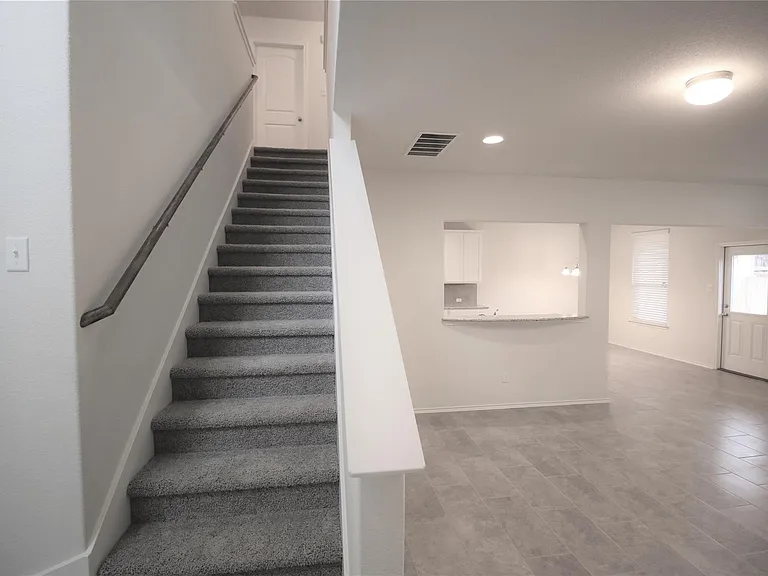 2601 Chandler Creek Blvd #16 — Photo 24