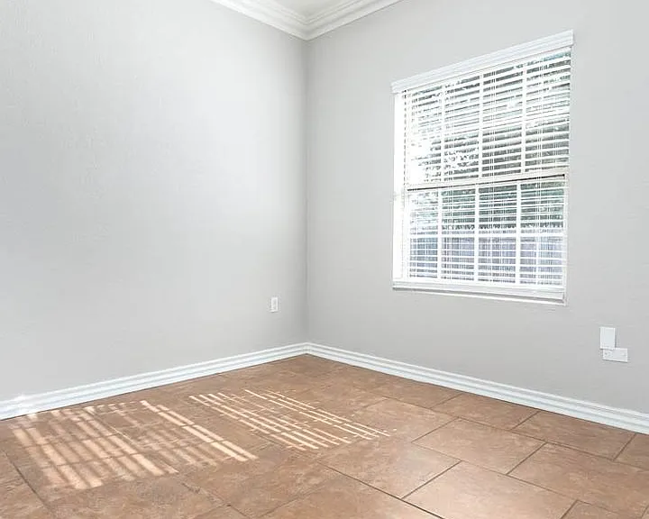 Meridian Place Apartments — Photo 46