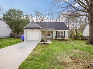 13937 Dannemara Dr, Pineville, NC 28134