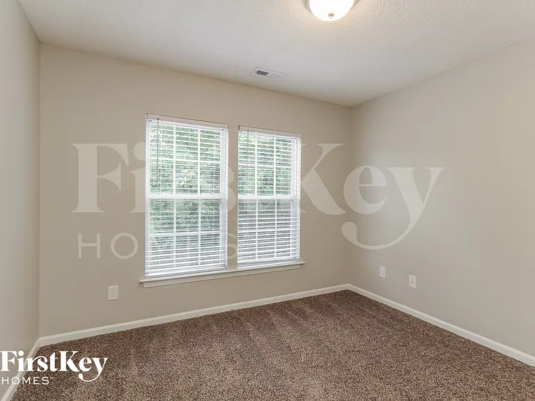 14024 Hatton Cross Dr — Photo 11