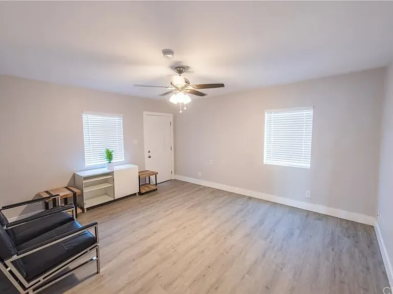 12426 S Vermont Ave #2 — Photo 9