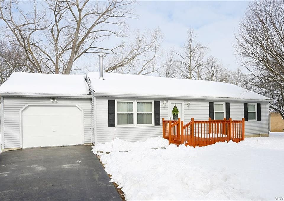1st image of 4765 Lilydale Dr
