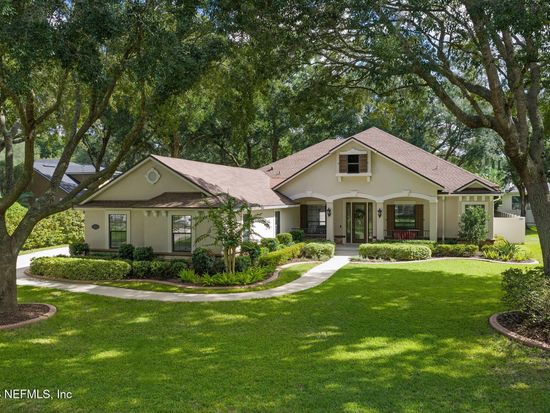 824 PEPPERVINE Avenue, Saint Johns, FL 32259