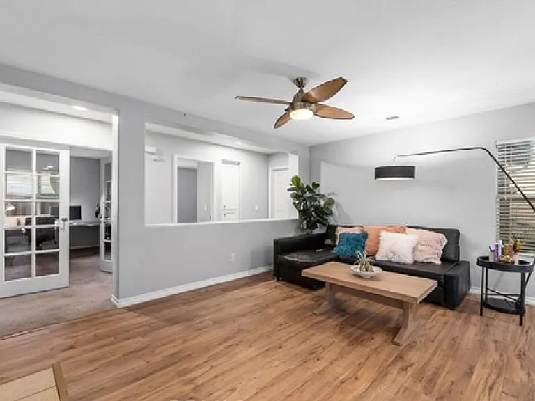 140 Ropango Way — Photo 2