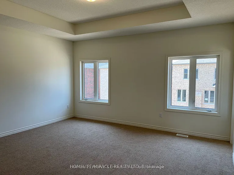 2144 Coppermine St — Photo 11