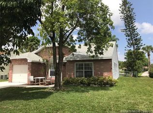 23282 Cedar Hollow Way, Boca Raton, FL 33433