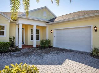 2977 Breezy Meadows Dr, Clearwater, FL 33760