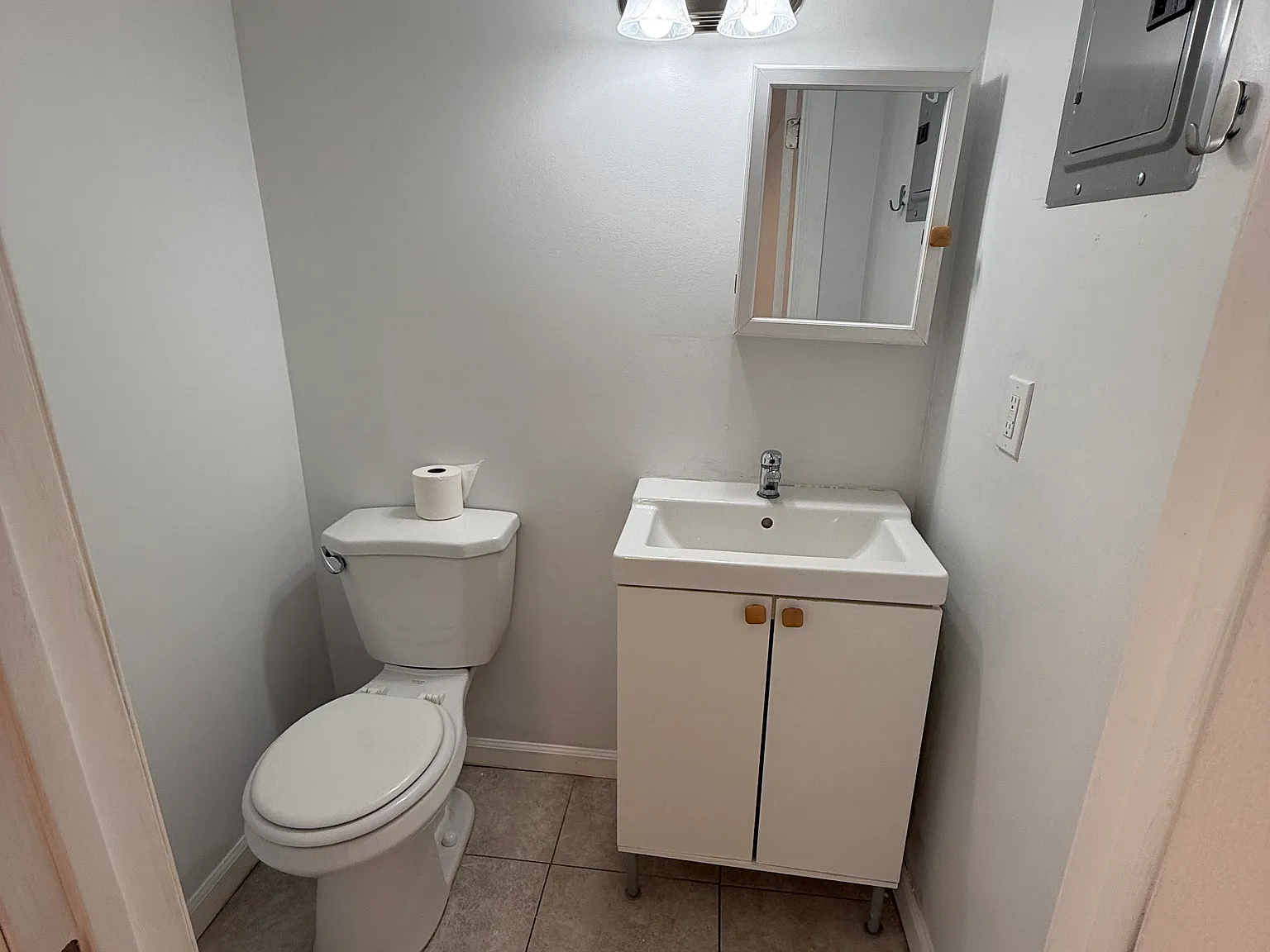 1 bed, 1.5 bath, $2,350 — Photo 3