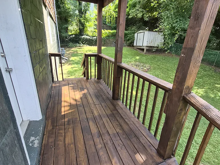 914 Chilton St #B — Photo 4
