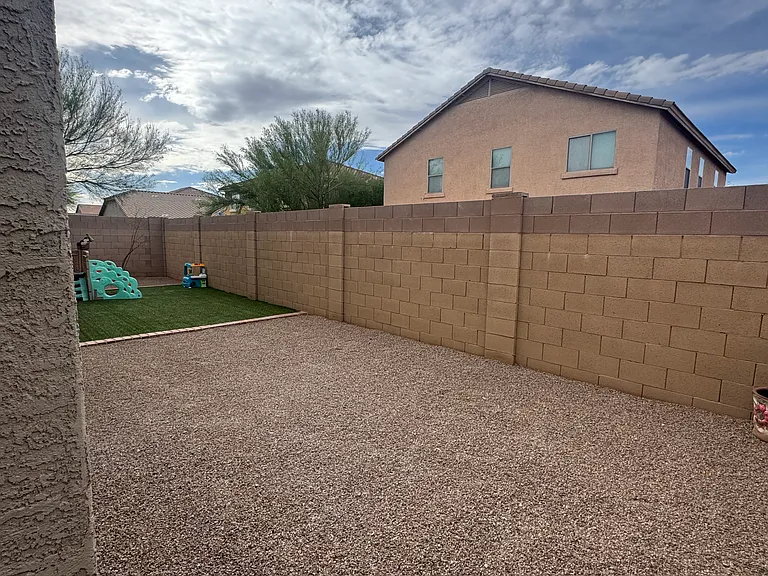 Raised perimeter wall
