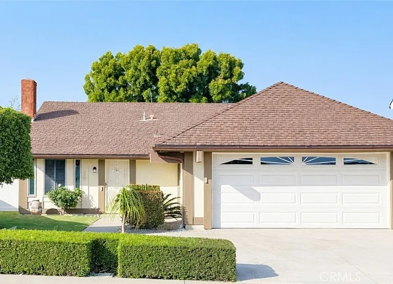 24301 Taxco Dr — Photo 1