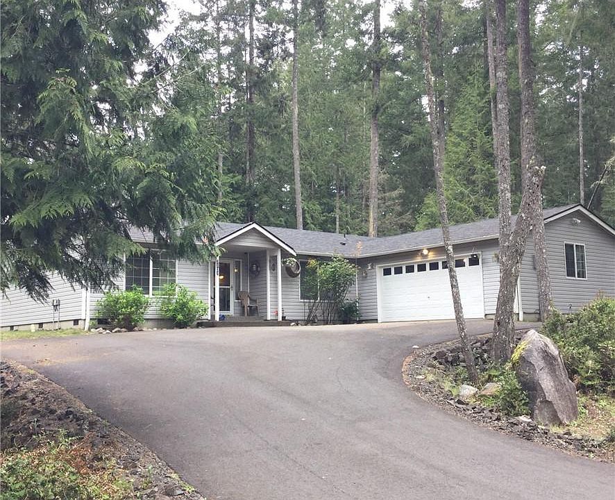 1st image of 2131 E Saint Andrews Dr N