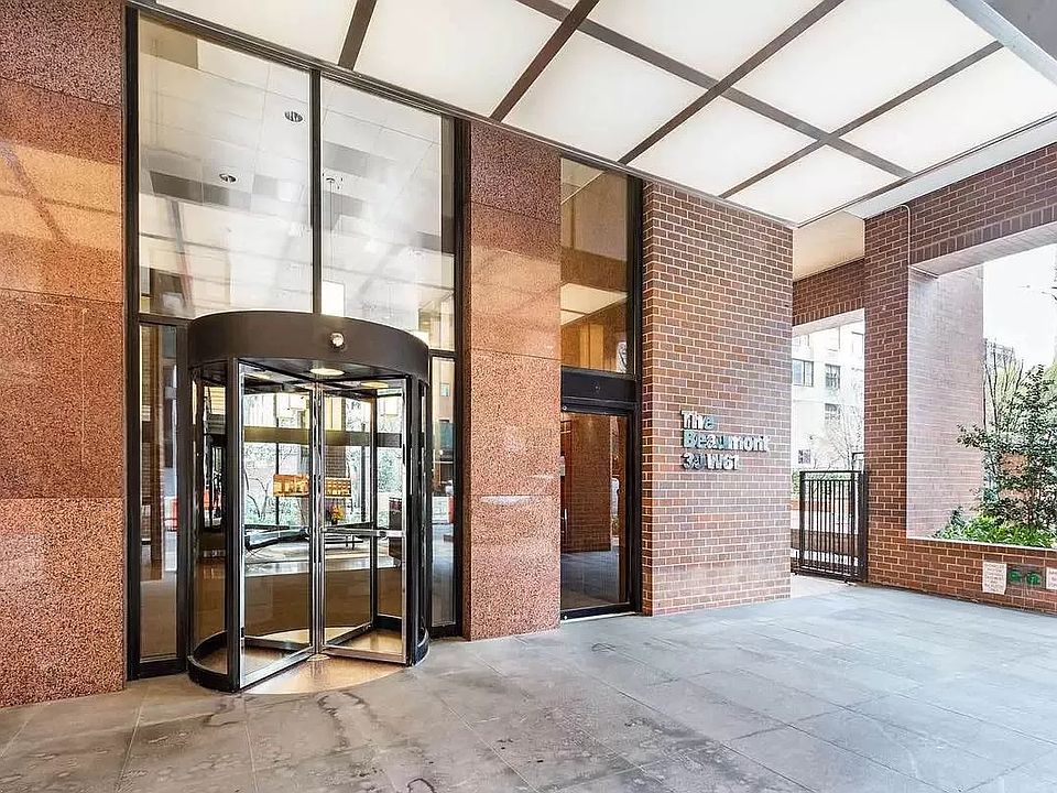 1st image of 30 W 61st St APT 30F