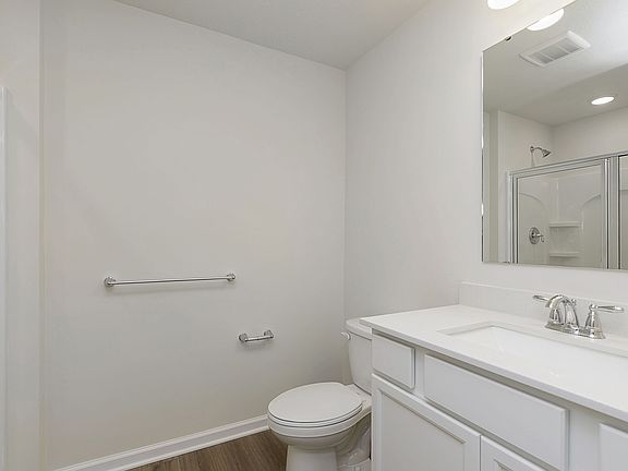 5th image of 569 Dalton Way