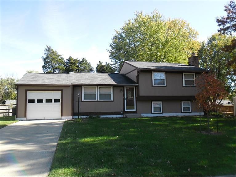 1st image of 808 Glendon Dr