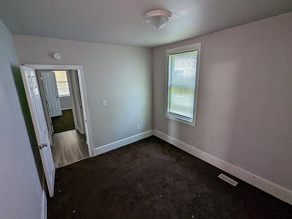 4th image of 2509 Laguard Dr