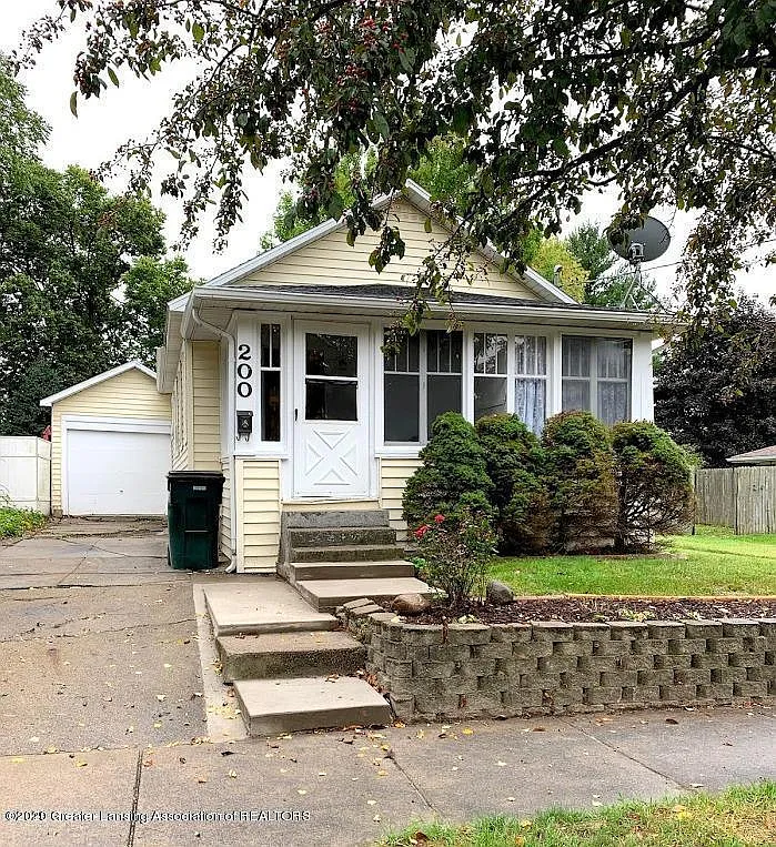 200 Denver St photo 1
