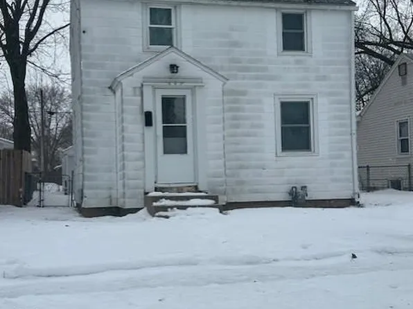 607 10th Ave SW, Austin, MN 55912