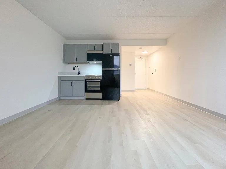 Boulevard Suites — Photo 7