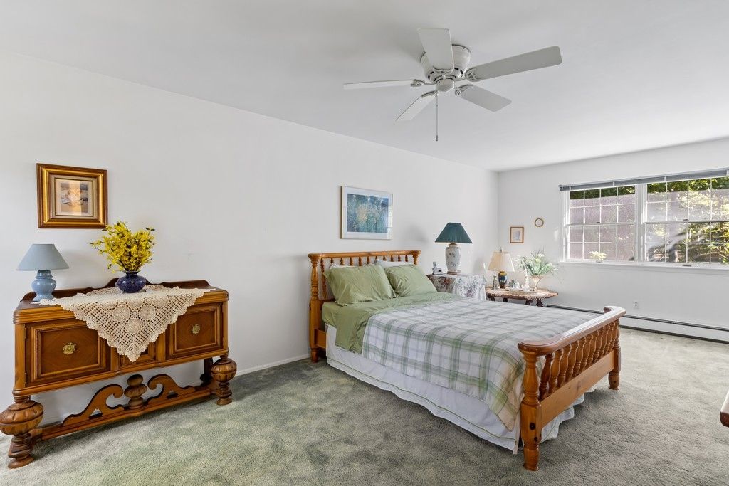  Large Primary Bedroom