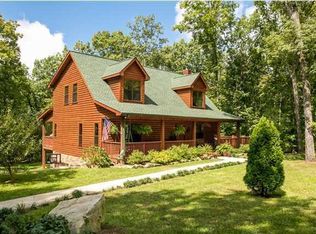 124 S Stewart Ln, Rising Fawn, GA 30738