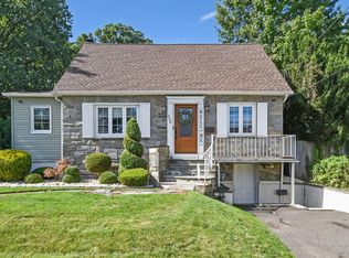 275 S Michigan Ave Floor 1, Kenilworth, NJ 07033