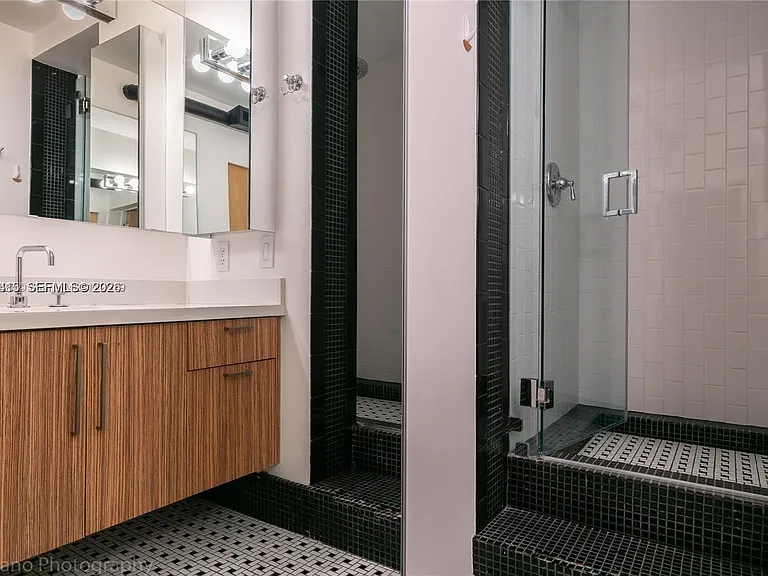 590 Ocean Dr #7C — Photo 24