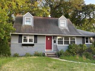 415 Baylor Rd, Glen Burnie, MD 21061