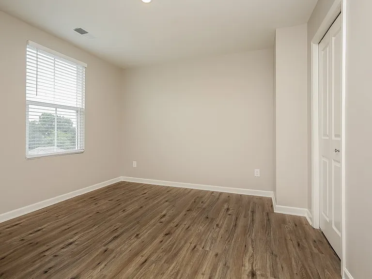 1418 Christina Hayes Ln — Photo 13