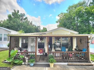 197 Whispering Pines Blvd, Georgetown, GA 39854