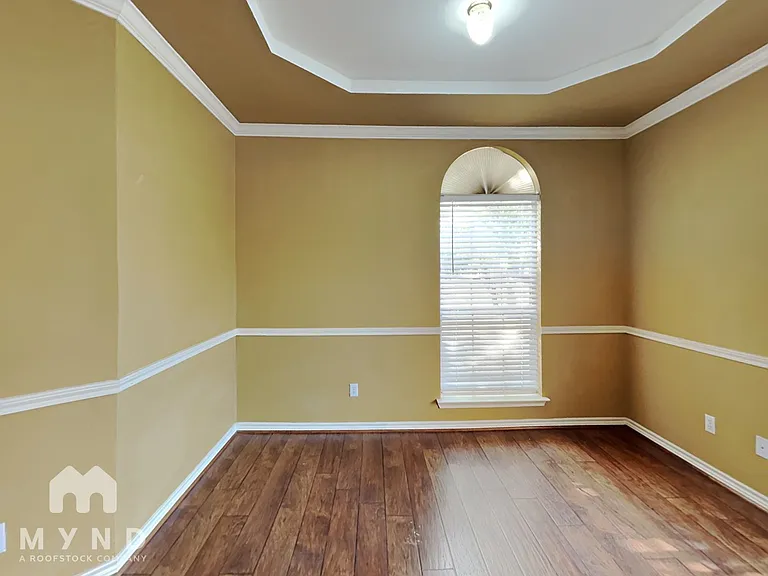 102 Elm Fork Dr — Photo 11