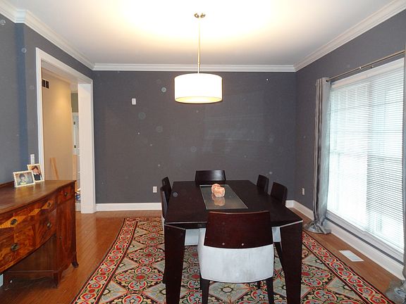 5th image of 9769 Country Creek Way