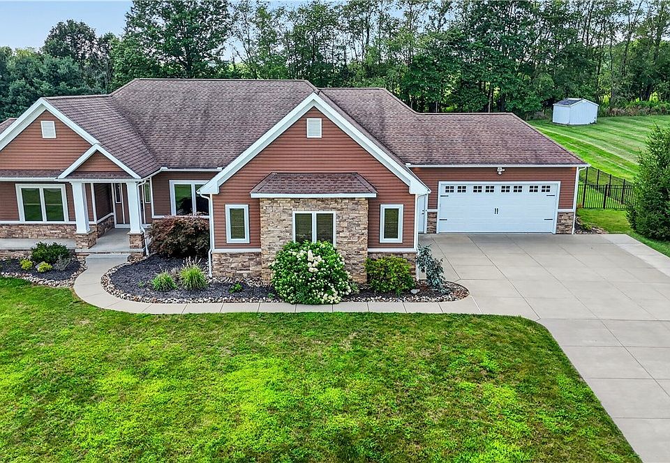 1st image of 4066 Knollbrook Dr