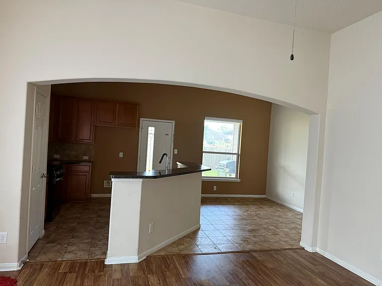 1818 Sonoma Breeze Dr — Photo 5