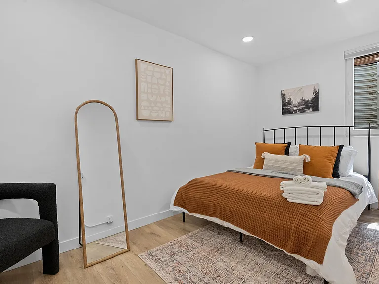 1503 S Sherman St #2 — Photo 27