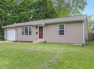 1410 Eastern Dr, Urbana, IL