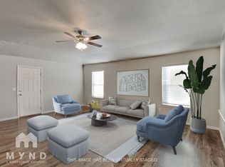 21285 W 219th St, Spring Hill, KS 66083