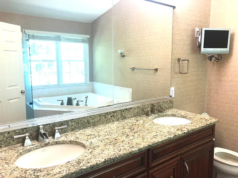 23 Wedgewood Ct — Photo 42