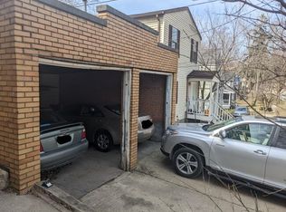 900 W Huron St, Ann Arbor, MI 48103