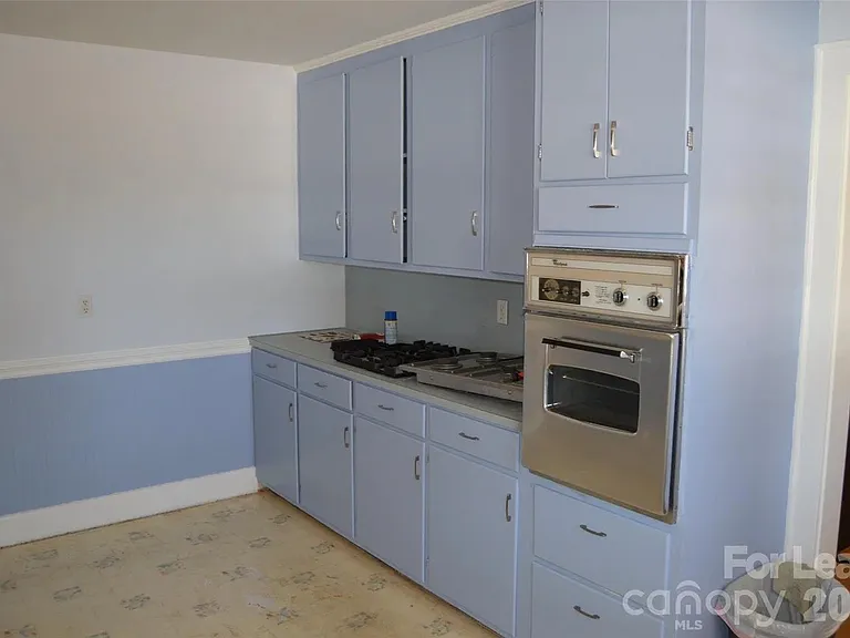 1225 Davie Ave — Photo 25