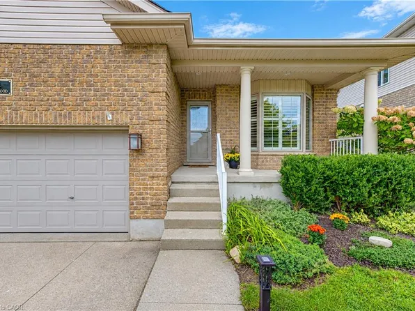 64 Applewood St, Blandford Blenheim, ON N0J 1S0