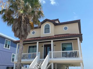 545 Plantation Rd, Gulf Shores, AL 36542