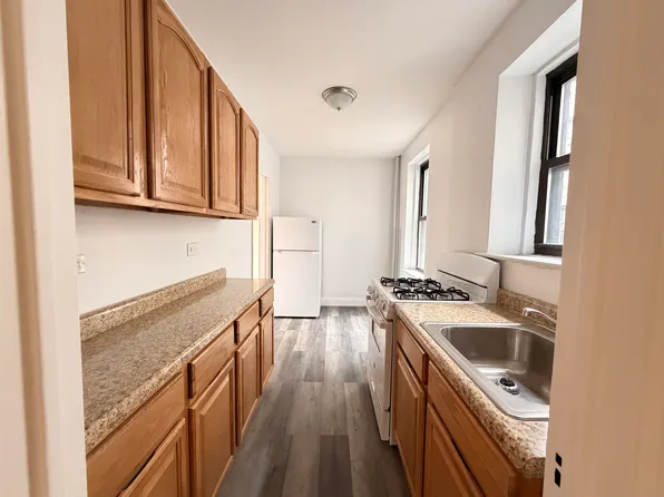 (undisclosed Address), Bronx, NY 10461