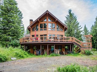 204 Mount Adams Rd, Trout Lake, WA 98650