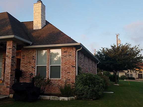 3rd image of 27212 Meadowmore Dr
