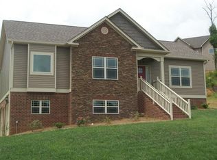 303 Ginger Lake Dr #42, Rock Spring, GA 30739