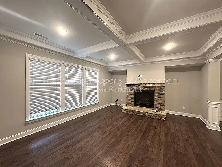 1904 Blue Jay Point — Photo 6