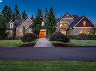 21094 S Meadowridge Ct, Oregon City, OR 97045