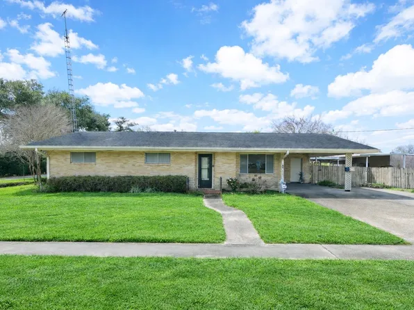 108 Young Pl, Thibodaux, LA 70301