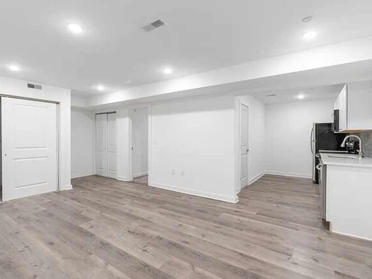 1254 N Carlisle St — Photo 3